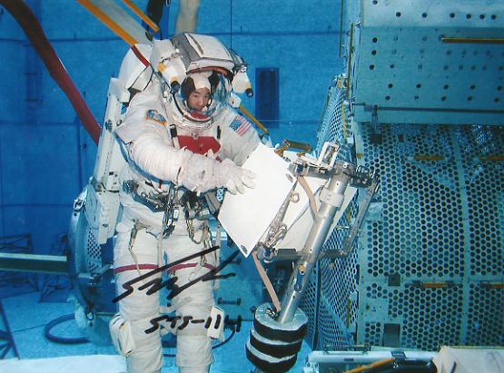 Shuttle Astronauts 67